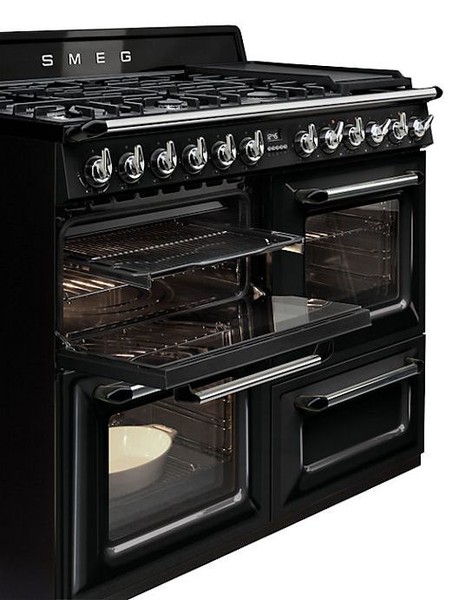 Отдельностоящий варочный центр SMEG TR4110BL1 Victoria